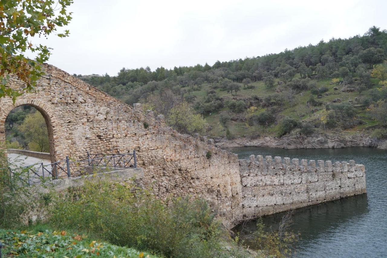 뷔타고데로조야 Puente Viejo De Buitrago Casa Fresno 아파트 외부 사진